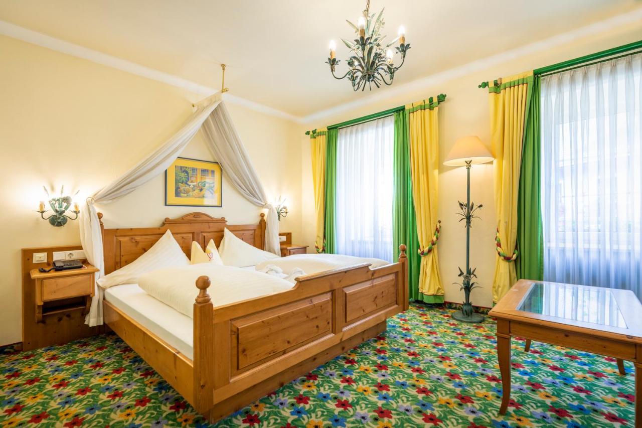 Hotel & Restaurant Wastlwirt Санкт Михаел им Лунгау Екстериор снимка