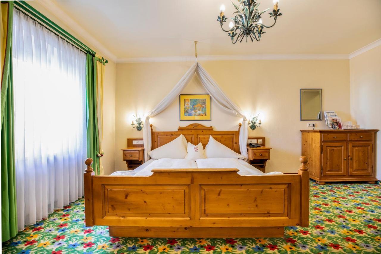 Hotel & Restaurant Wastlwirt Санкт Михаел им Лунгау Екстериор снимка